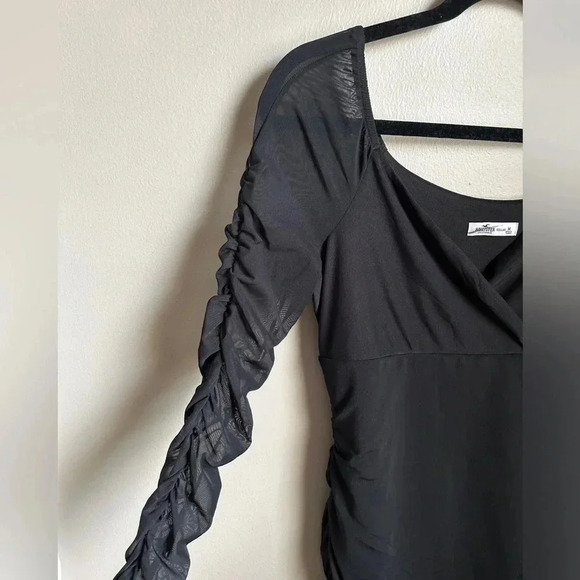 Hollister Y2K Black Long Sleeve Mesh Ruched Mini Bodycon Dress Size M NWOT - Picture 3 of 7